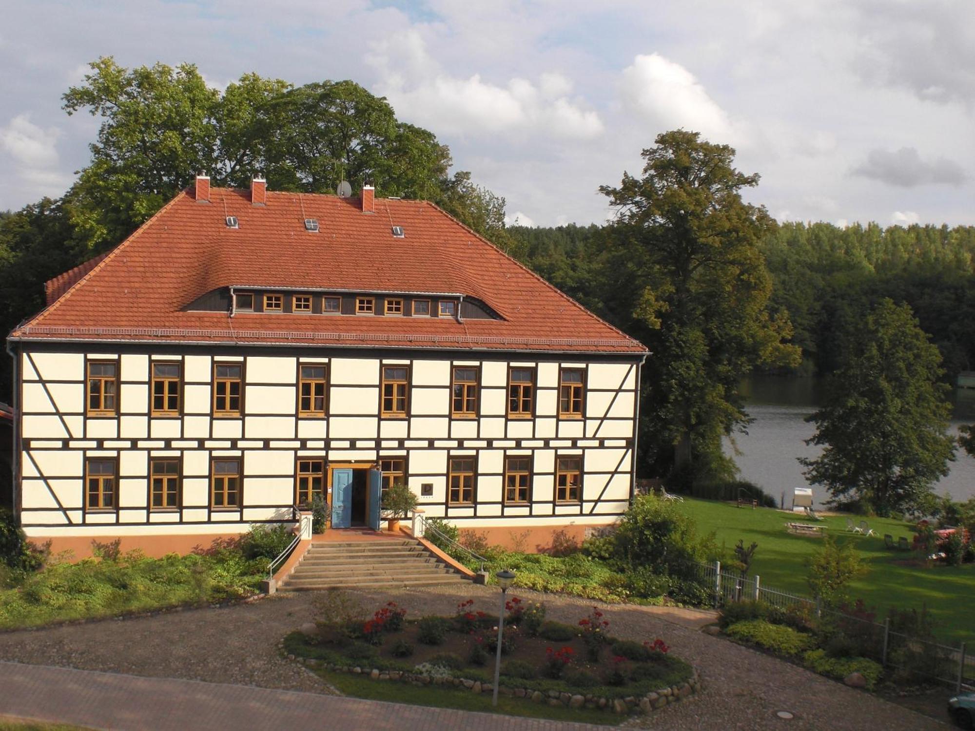 Drostenhaus Feldberg Feldberger Seenlandschaft Dış mekan fotoğraf